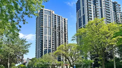 Condo Apartment in Toronto