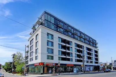 Condo Apartment in Toronto