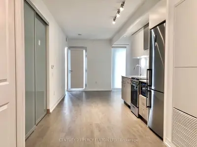 251 Jarvis Street 839, Toronto, On M5b 2c2