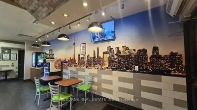 744 King Street W, Toronto, On M5v 1n3