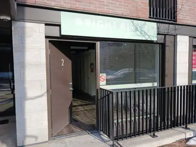 41 River Street 102, Toronto, On M5a 3p1
