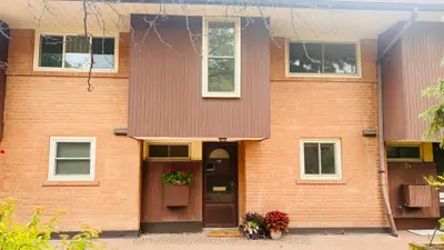 6 Esterbrooke Avenue 73, Toronto, On M2j 2c2