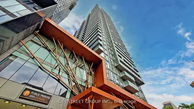 Condo Apartment in Toronto