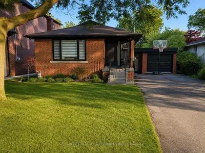 Detached in Toronto