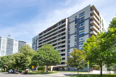 Condo Apartment in Toronto