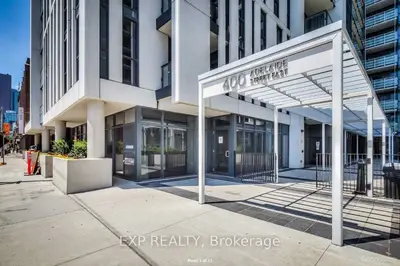 Condo Apartment in Toronto