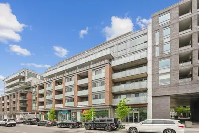 Condo Apartment in Toronto