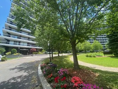 135 Antibes Drive 1506, Toronto, On M2r 2z1