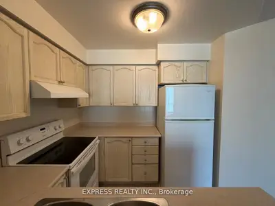 29 Pemberton Avenue 1106, Toronto, On M2m 4l5