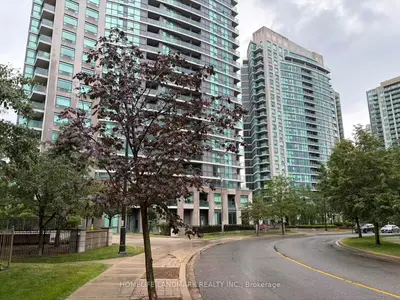 Condo Apartment in Toronto