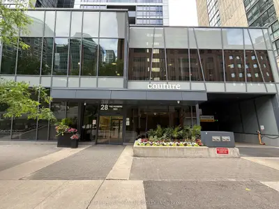28 Ted Rogers Way 3408, Toronto, On M4y 2w7