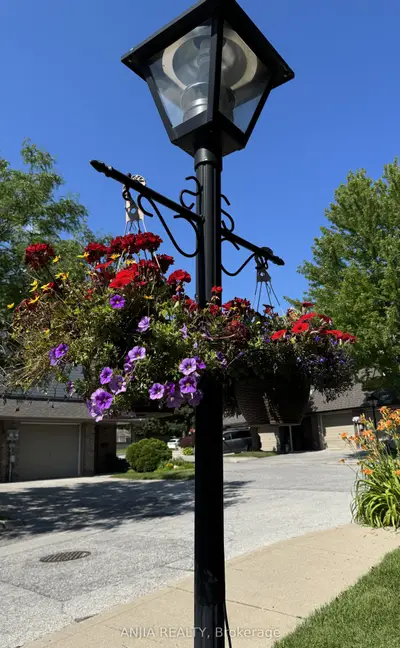 7 Purple Sageway, Toronto, On M2h 2z6