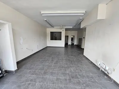 672 Sheppard Avenue W, Toronto, On M3h 2s5
