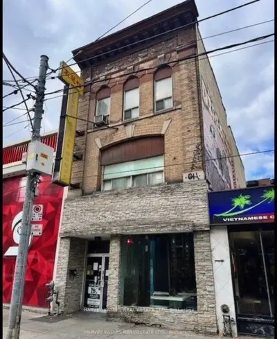214 Queen Street W 3rd Floor, Toronto, On M5v 1z2