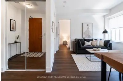 111 St Clair Avenue W 320, Toronto, On M4v 1n5