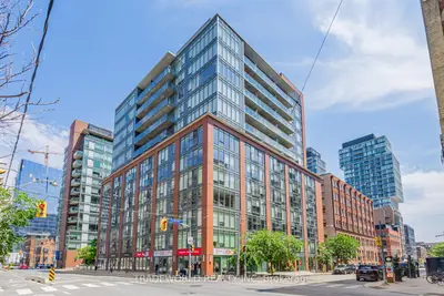 Condo Apartment in Toronto