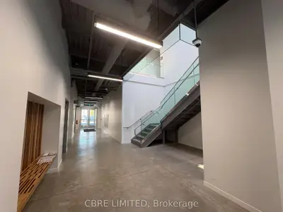 52 Scarsdale Road 111, 210, 211, Toronto, On M3b 2r7