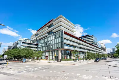 Condo Townhouse in Toronto