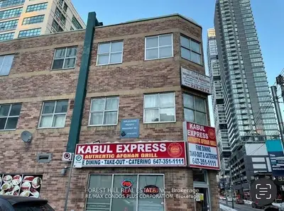 Upper Level in Toronto