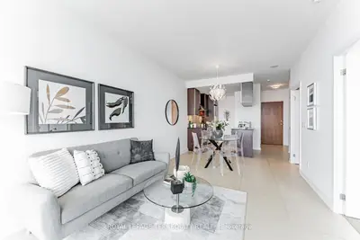 Condo Apartment in Toronto