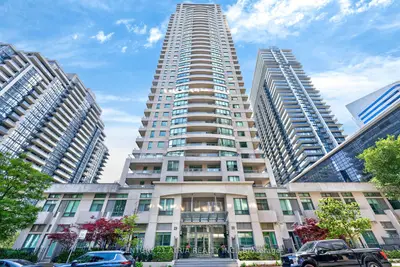 Condo Apartment in Toronto