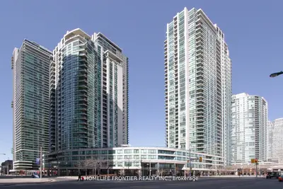 Condo Apartment in Toronto