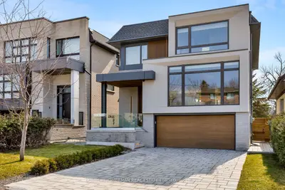 21 Farrell Avenue, Toronto, On M2r 1c7
