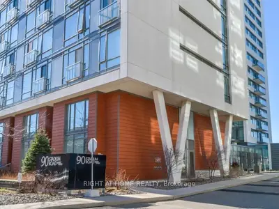 Condo Apartment in Toronto