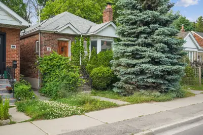 326 Lawrence Avenue W, Toronto, On M5m 1b4
