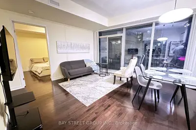 14 York Street 2406, Toronto, On M5j 0b1