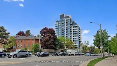 Condo Apartment in Toronto