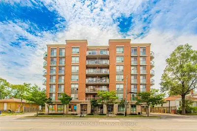 Condo Apartment in Toronto