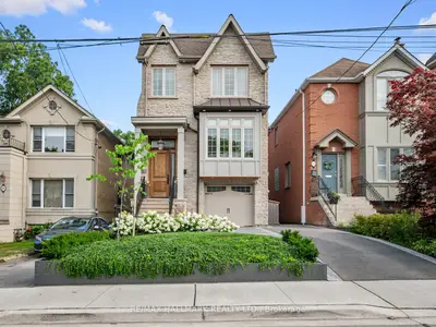 Detached in Toronto
