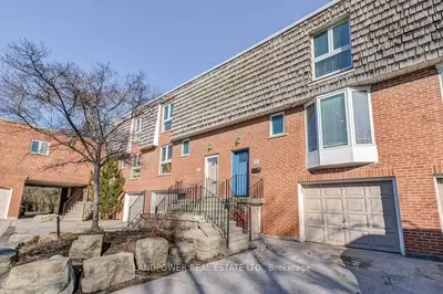 10 Brassbell Mill Way, Toronto, On M2l 1p7