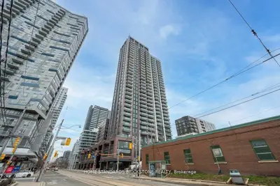Condo Apartment in Toronto