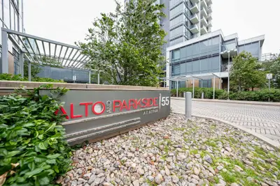 55 Ann O'reilly Road 3608, Toronto, On M2j 0e1