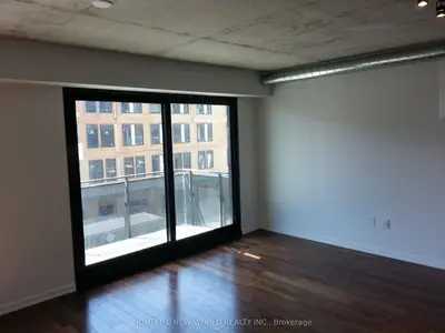 47 Lower River Street 343, Toronto, On M5a 0g1
