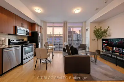 Condo Apartment in Toronto