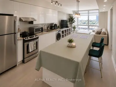 Condo Apartment in Toronto