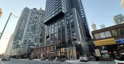 Condo Apartment in Toronto