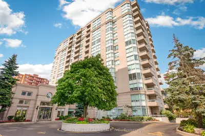 Condo Apartment in Toronto