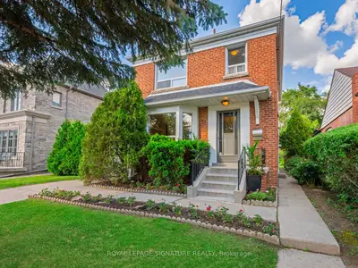 Detached in Toronto