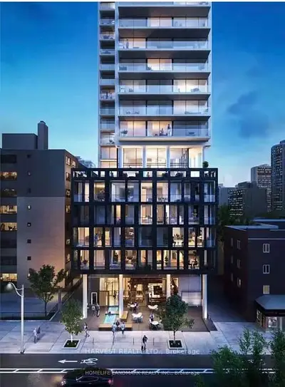 Condo Apartment in Toronto