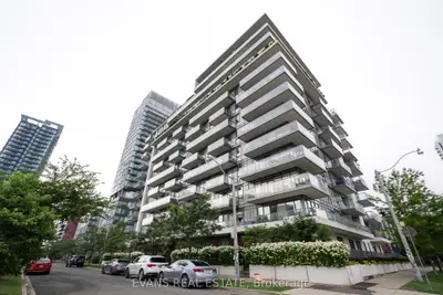 Condo Apartment in Toronto