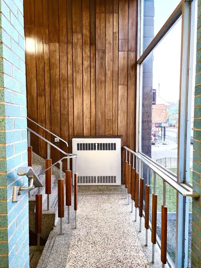 226 Bathurst Street 250, Toronto, On M5t 2r9