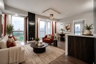 80 Vanauley Street 1106, Toronto, On M5t 0c9