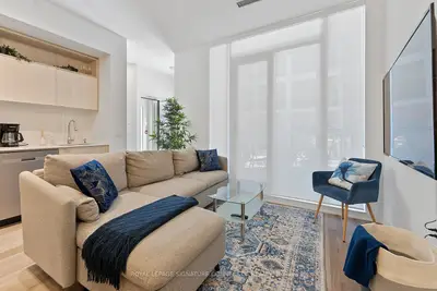 60 Princess Street 103, Toronto, On M5a 2c7