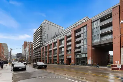 Condo Apartment in Toronto