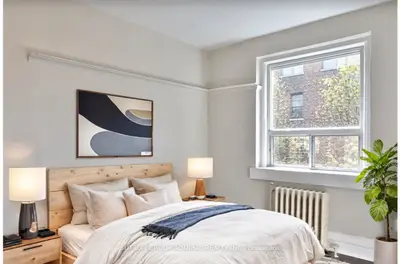 34 Heydon Park Road 5, Toronto, On M6j 2c8