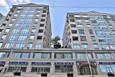 Condo Apartment in Toronto